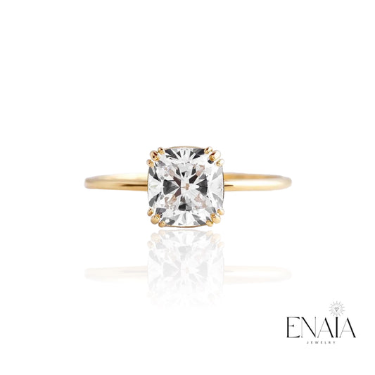 Leonora - Square Cushion Cut Moissanite 1 Carat