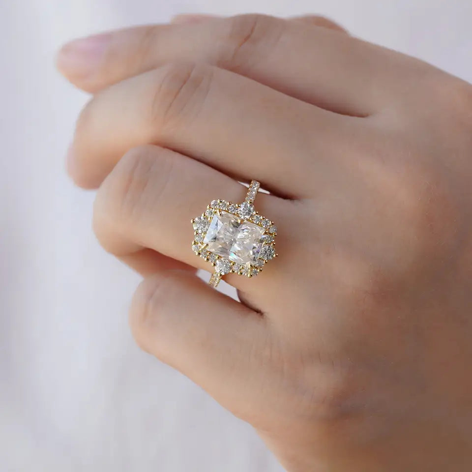 Gold Beatrice - Radiant Cut Moissanite 4 Ct